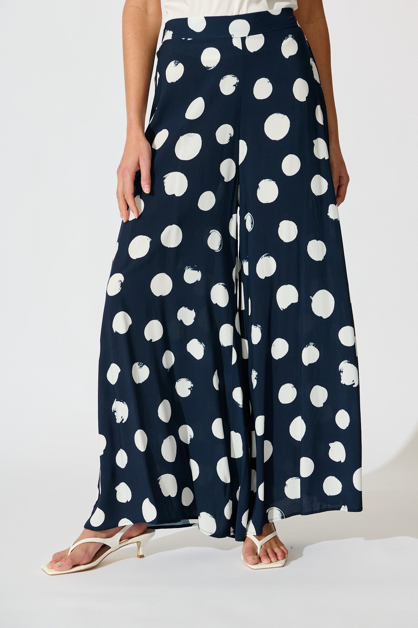 Denver Pant in Navy with White Spot front