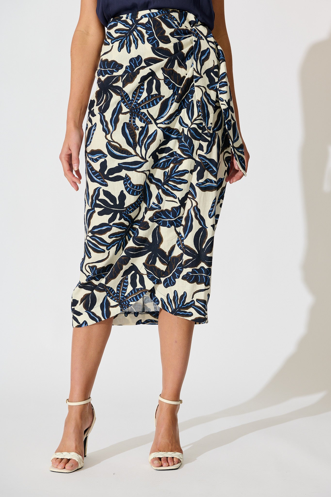 Tanis Midi Wrap Skirt in Navy and Cream Leaf Linen Blend front