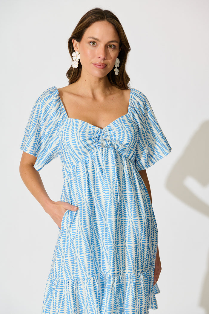 Wilda Dress in Blue and White Print front