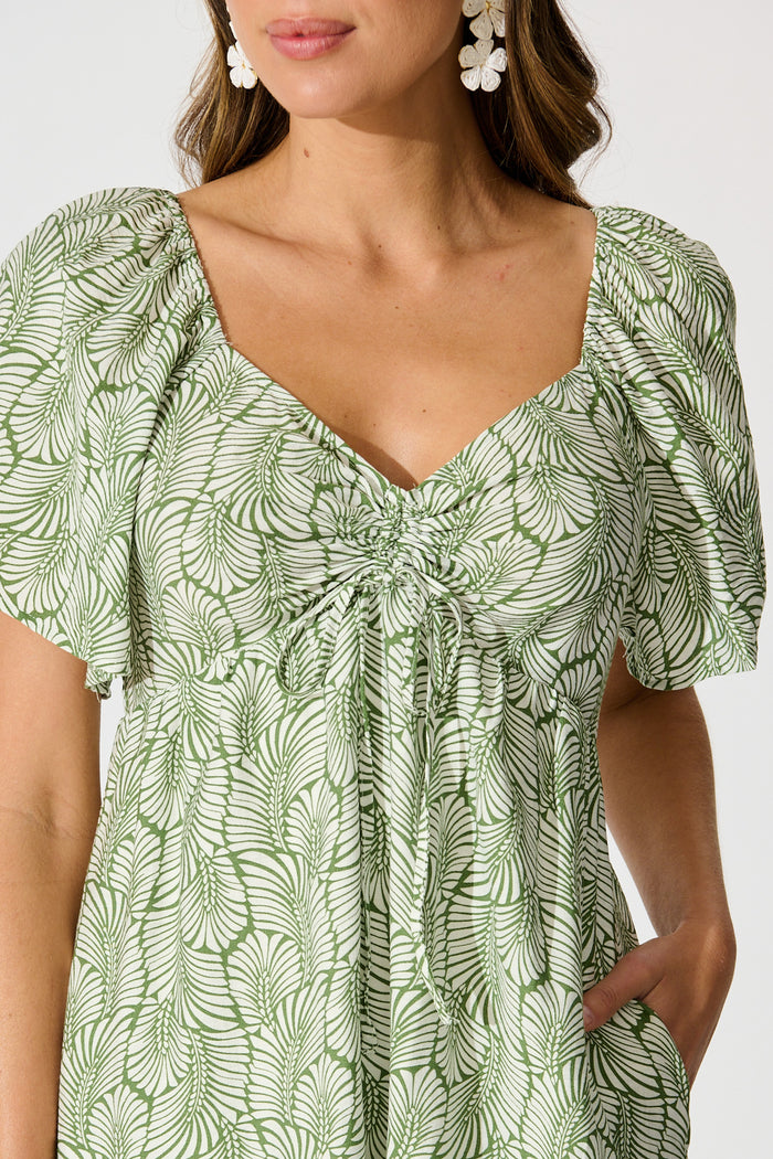 Kammy Midi Dress in Green Leaf Print detail