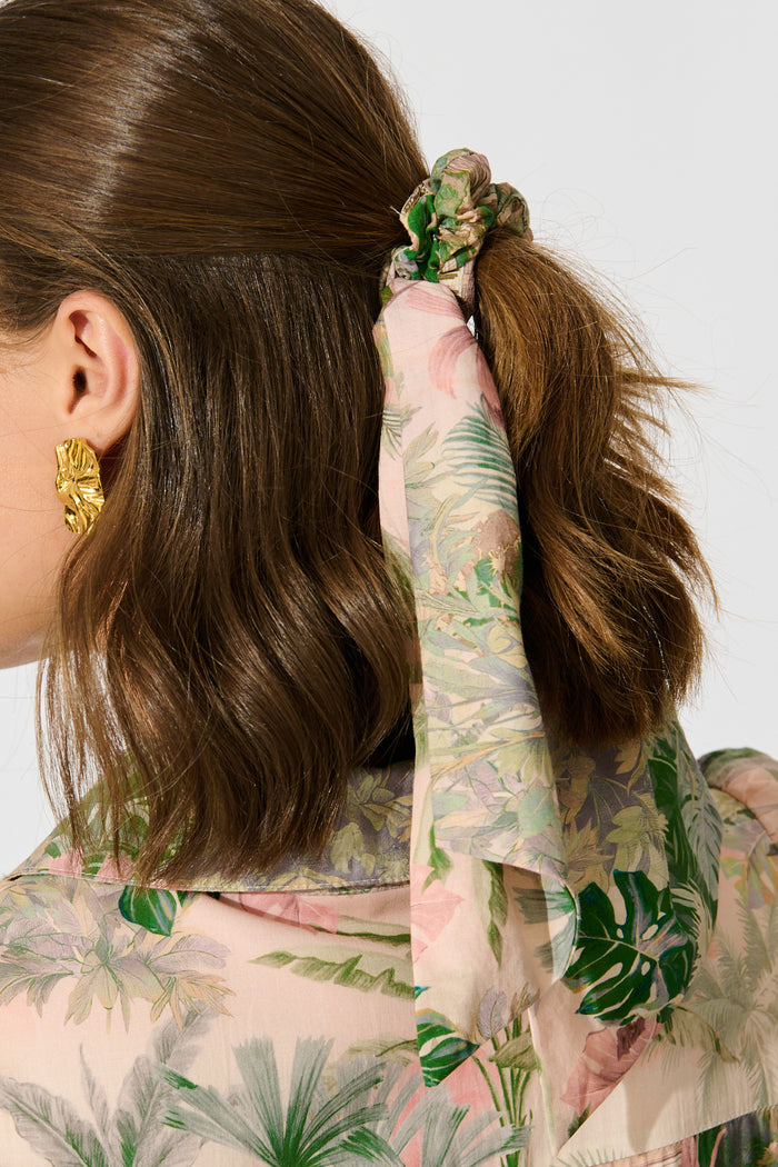 Jody Scrunchie with Tails in Multi Palm Tree Print on model side