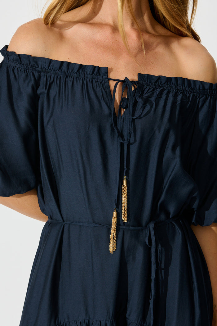 Elliya Maxi Dress In Navy detail