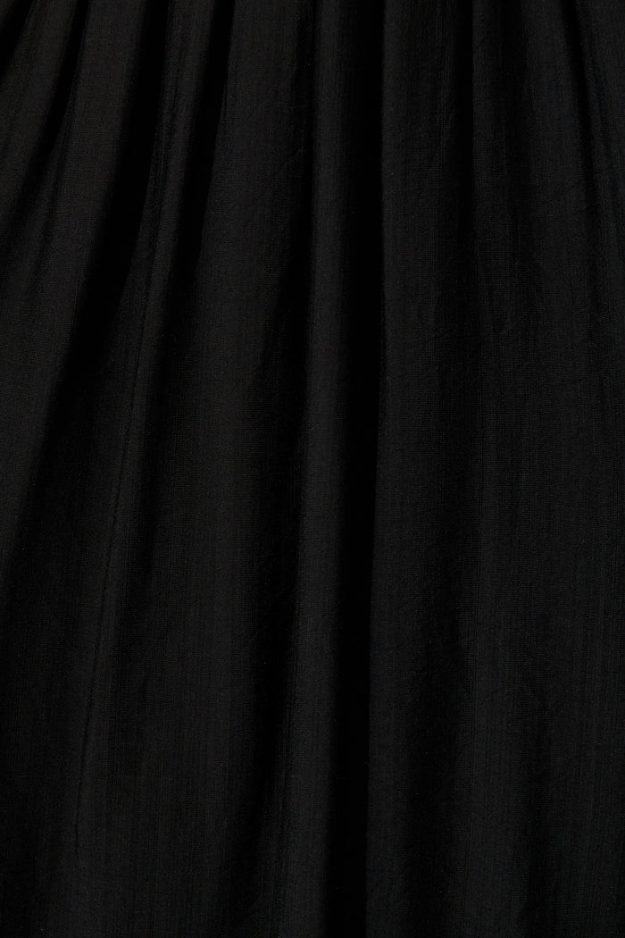 Elegance Echo Maxi Dress in Black fabric