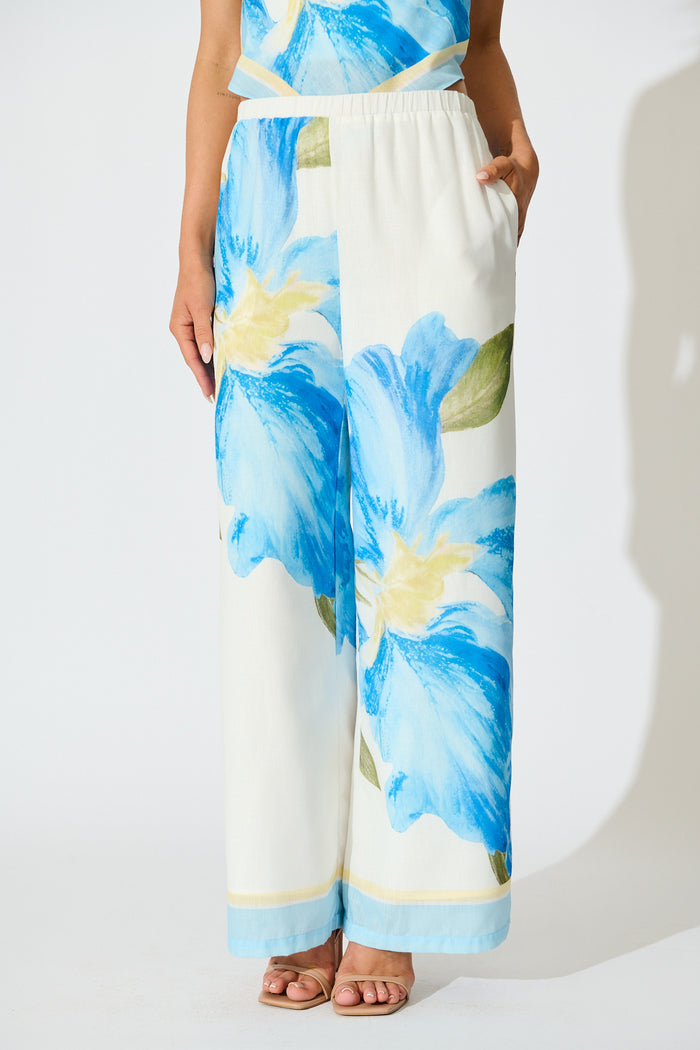 Isolde Pant in Blue Floral fron