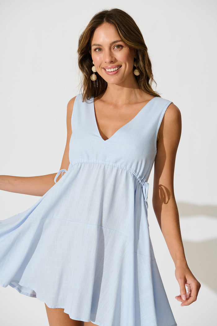 Hadlee Dress in Light Blue Linen Blend front