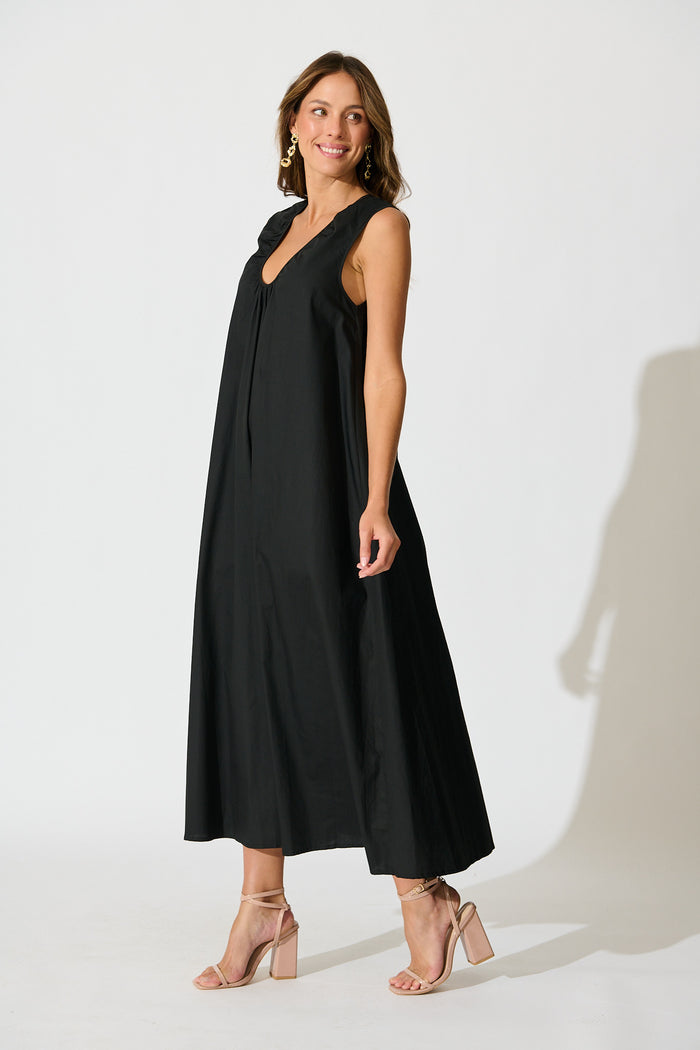 Elusia Oversized Maxi Dress in Black Cotton side