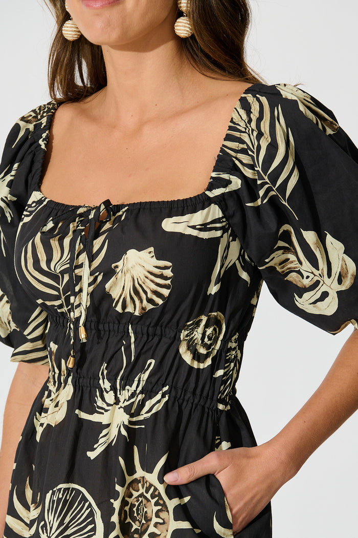 Andretta Dress in Black and White Sea Shell Cotton detail