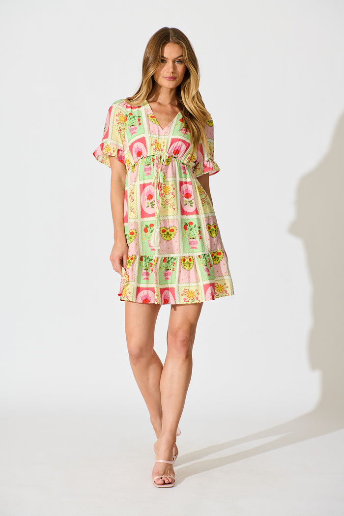 Onda Midi Dress in Multi Floral Conversational Print full length