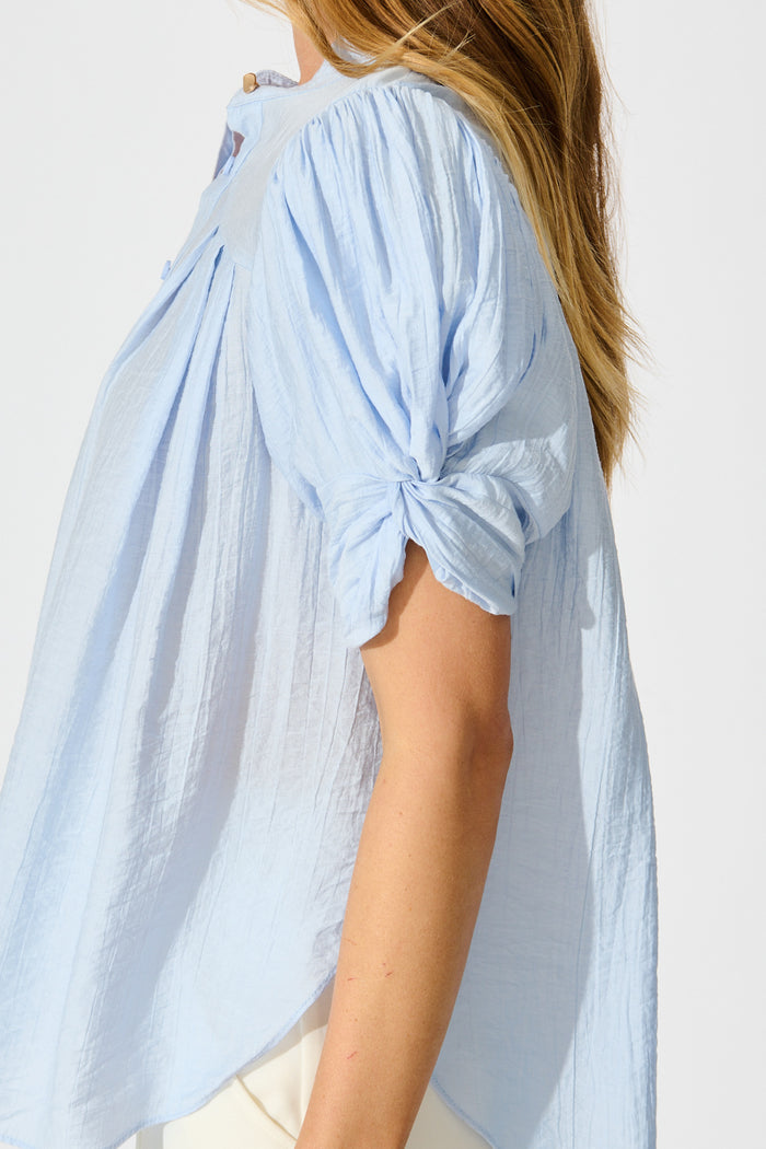 Helsi Top In Blue Cotton Blend detail