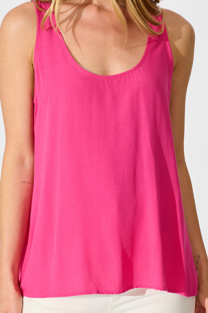 Genova Top in Hot Pink detail