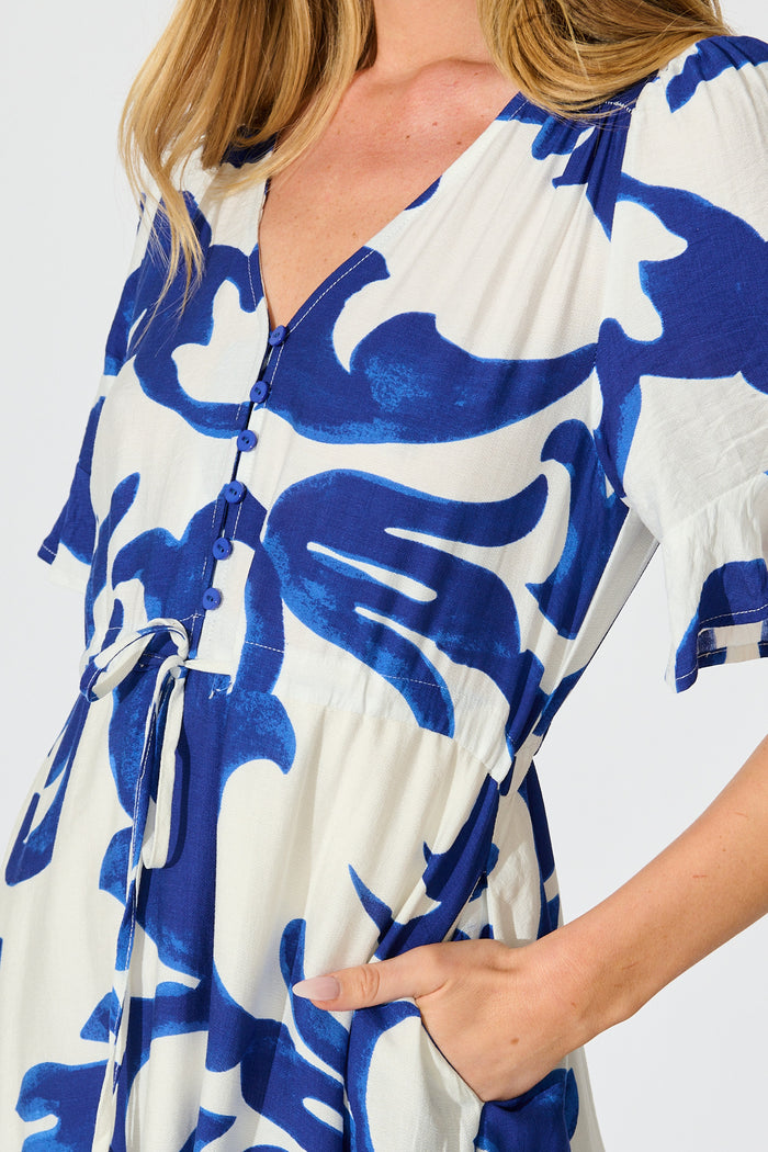 Effia Midi Dress in Blue and White Leaf Print detail