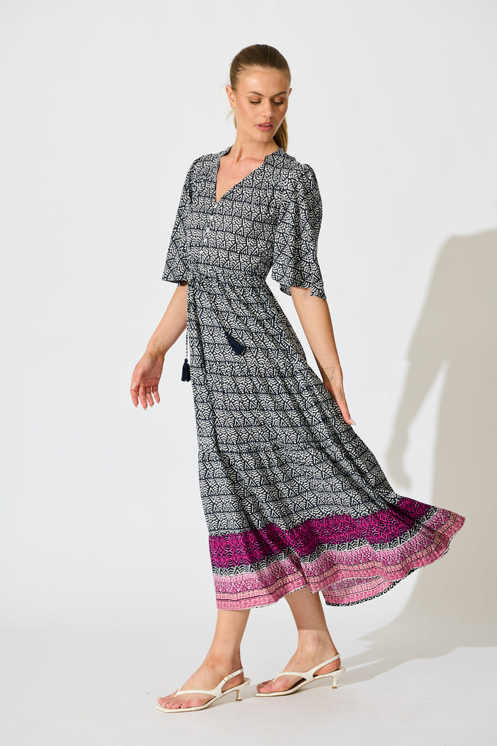 Kastor Maxi Dress in Navy Multi Print side
