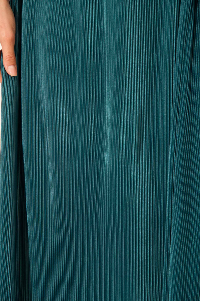 Gena Off Shoulder Maxi Dress in Emerald Plisse fabric