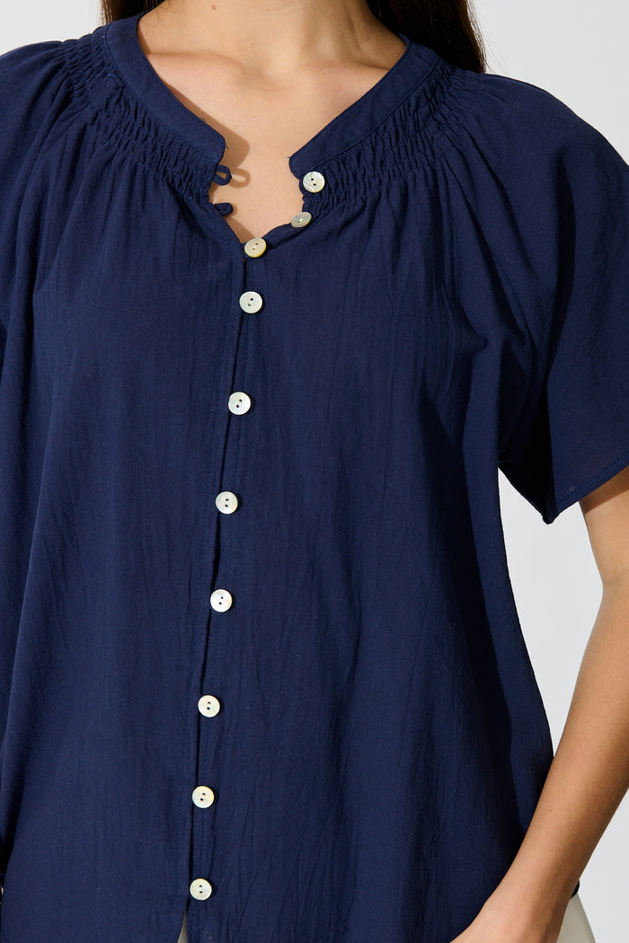 Lombard Top in Navy Cotton Linen detail