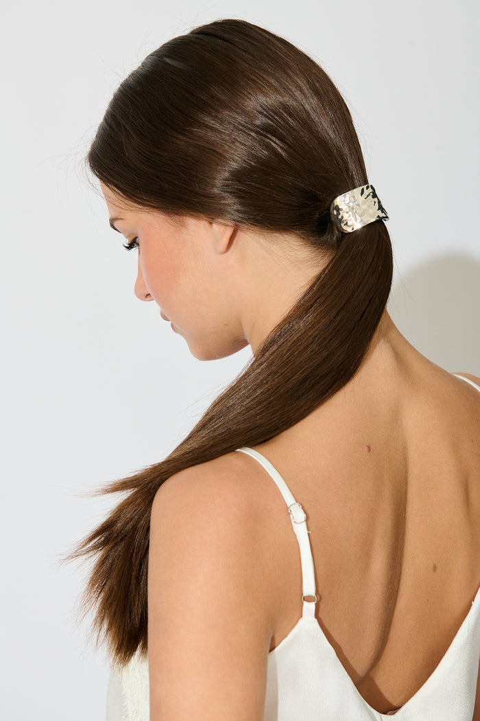 Stania Metal Ponytail Cuff Hair Tie in Textured Silver on model side