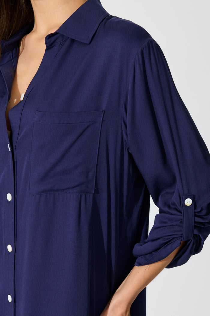 Silvena Midi Shirt Dress in Navy detail