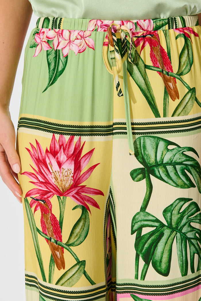 Floral Haze Pant in Yellow Multi Tile Print detail
