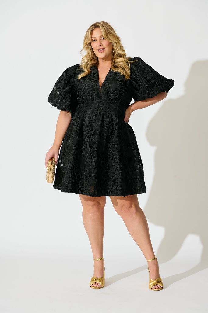Paris Dreamer Dress in Black Floral Organza Jacquard curve