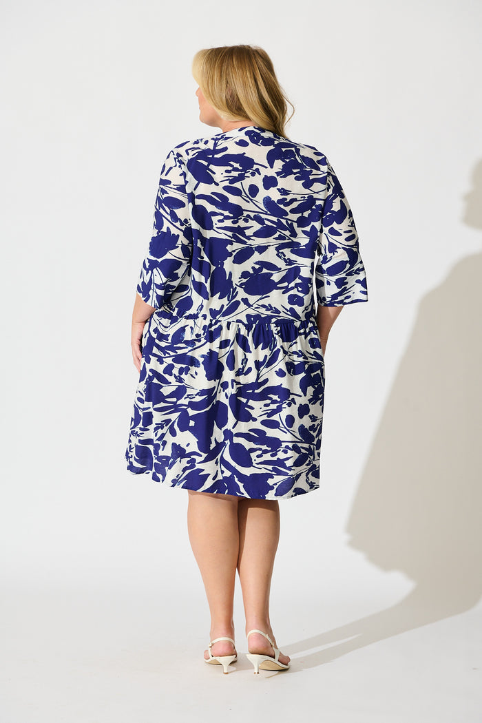 Mina Smock Dress in White and Navy Print back