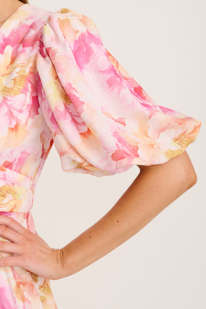 Countess Maxi Dress in Pink Floral Linen Blend detail