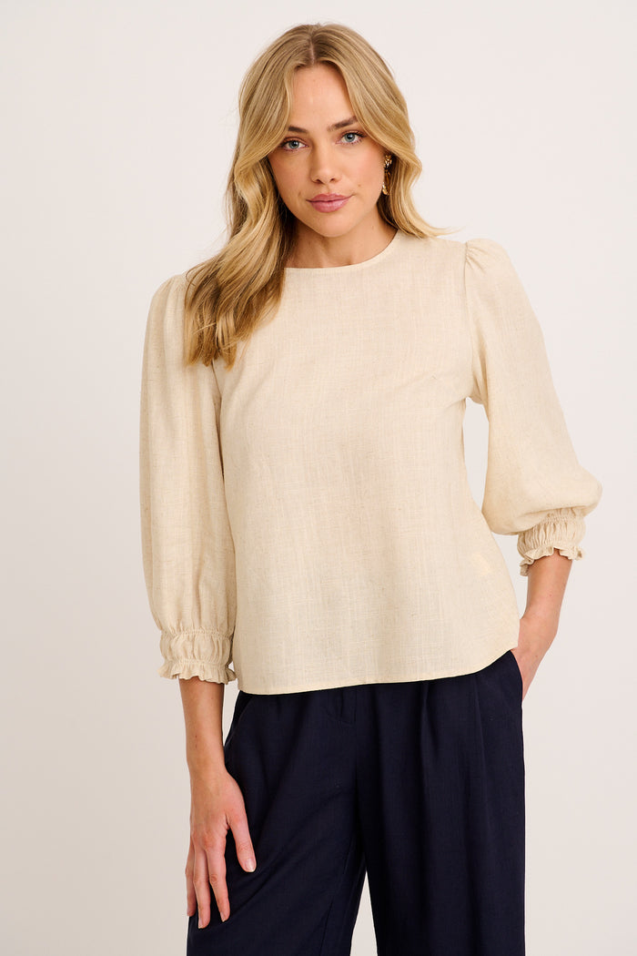 Lanie Top In Oatmeal Cotton Linen