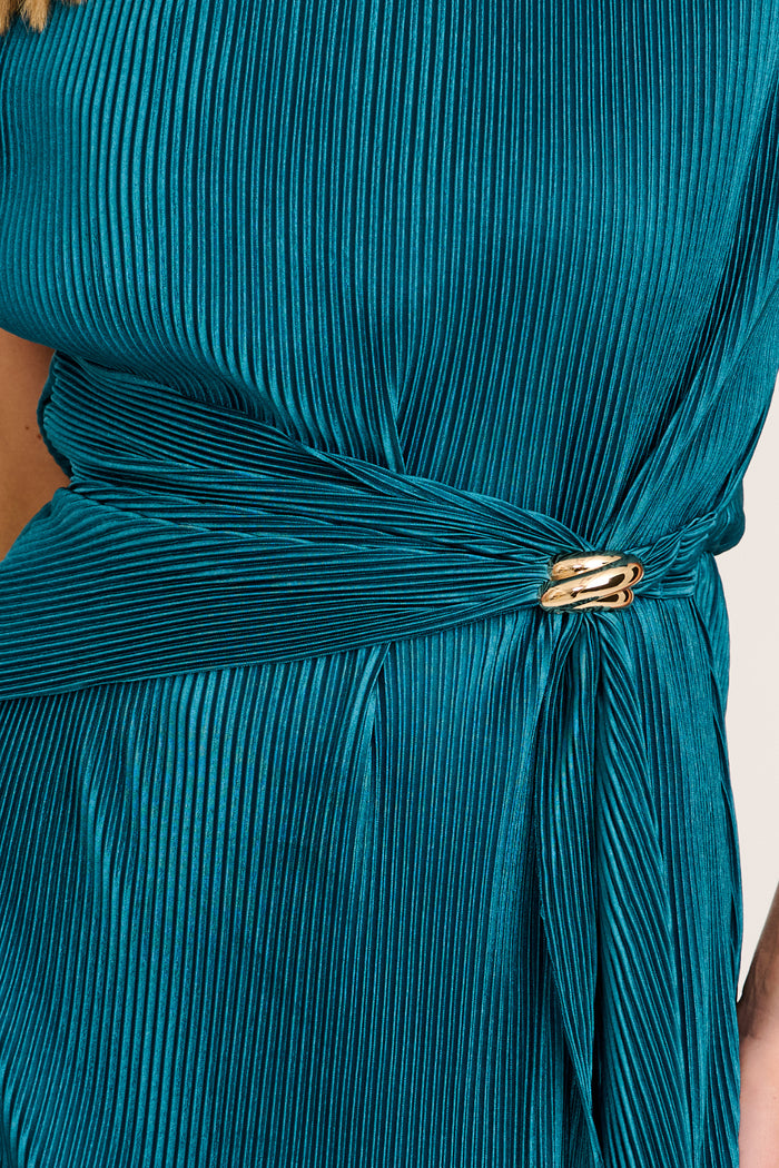 Love Based Off Shoulder Dress in Emerald Plisse detail