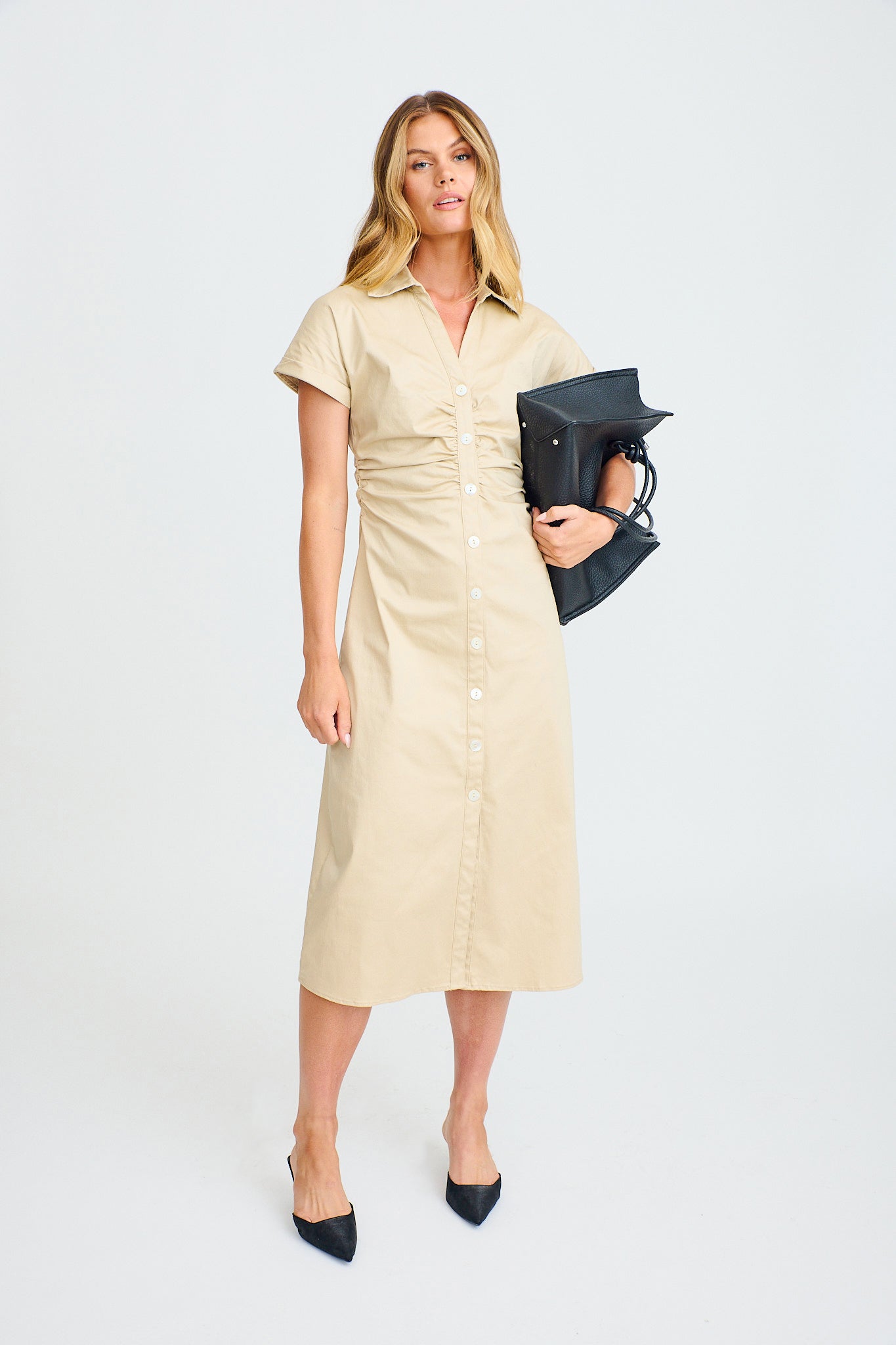 Heartstruck Dress in Navy Floral Organza back