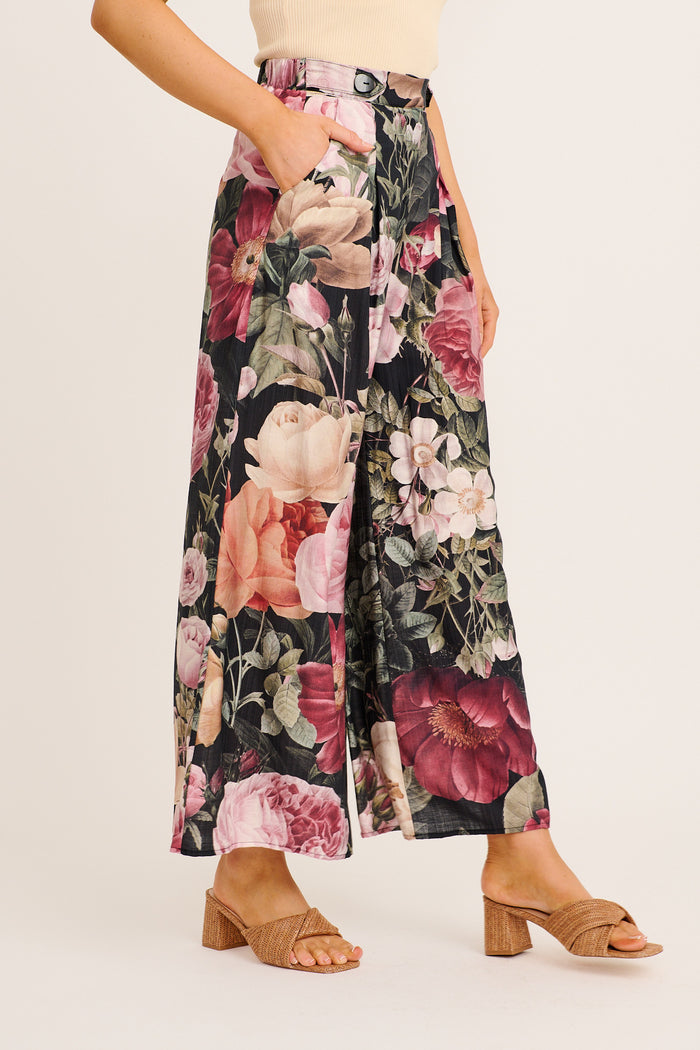 Blisfully Plain Pant in Black Multi Floral Linen Blend side