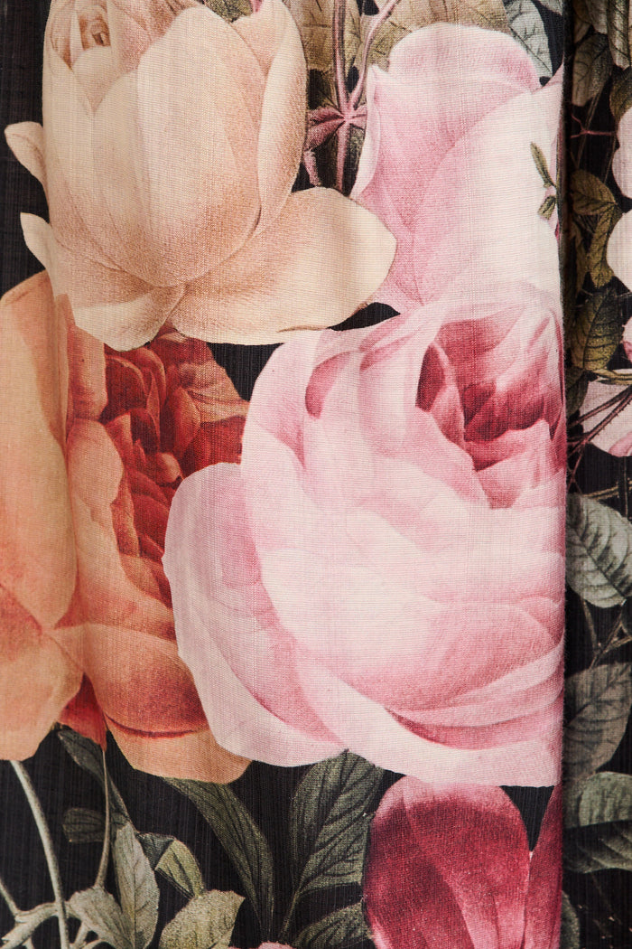 Blisfully Plain Pant in Black Multi Floral Linen Blend fabric