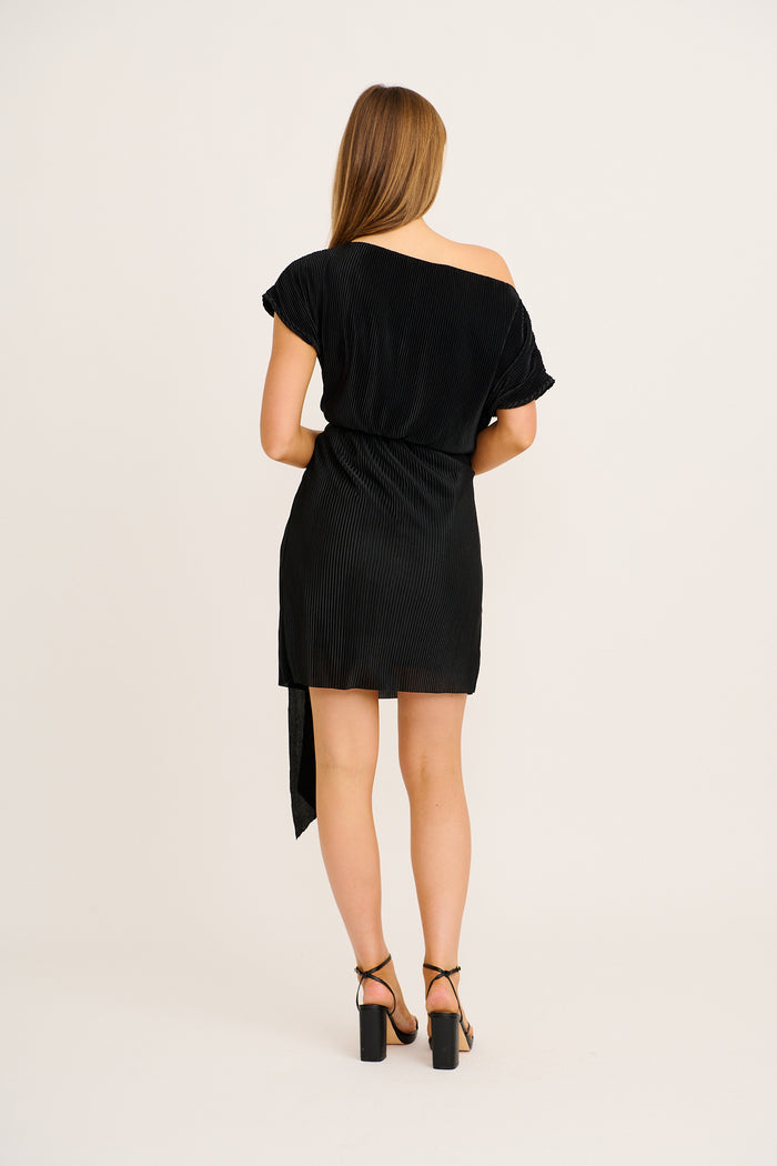 Love Based Off Shoulder Dress in Black Plisse back