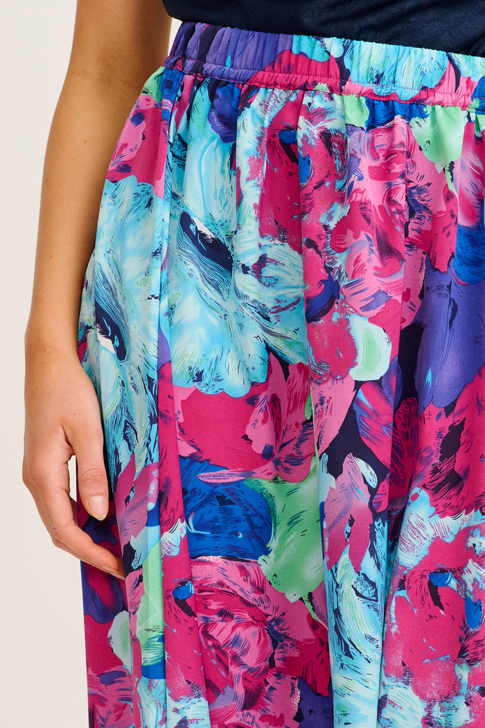 Dream Luxe Maxi Skirt in Multi Watercolour Satin detail