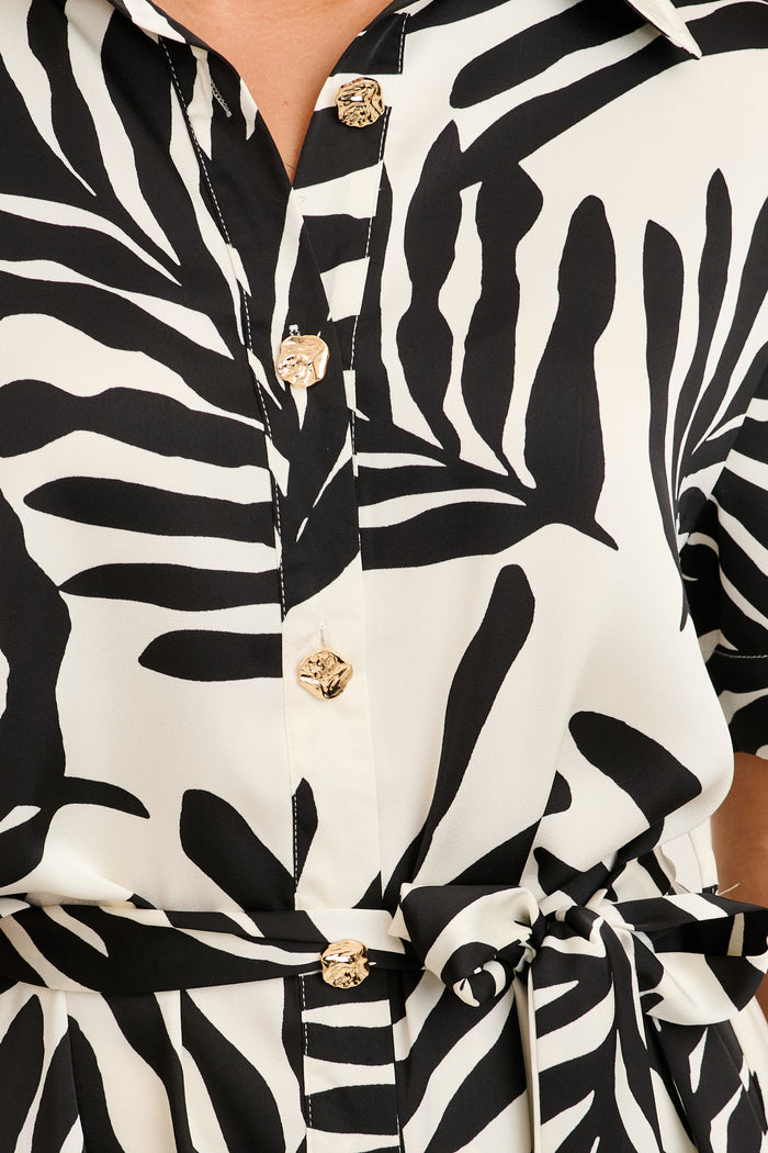 Pretty View Shirt in Black and White Satin detail