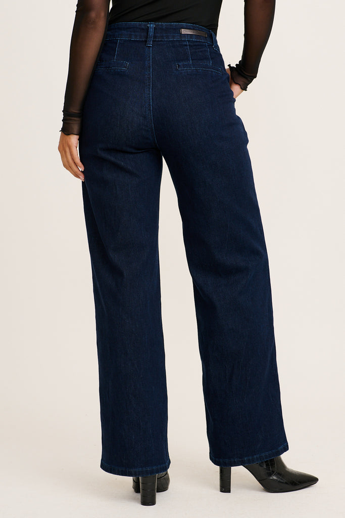 Perry High Rise Straight Leg Jean In Indigo Denim | St Frock