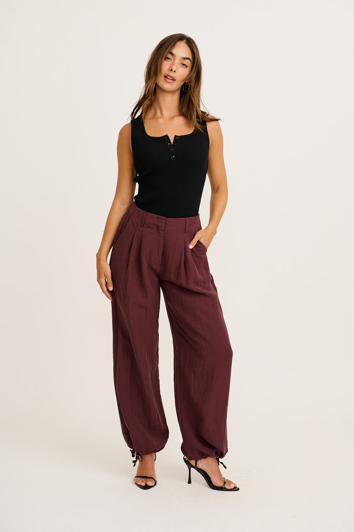 Acia Balloon Pant in Chocolate full length
