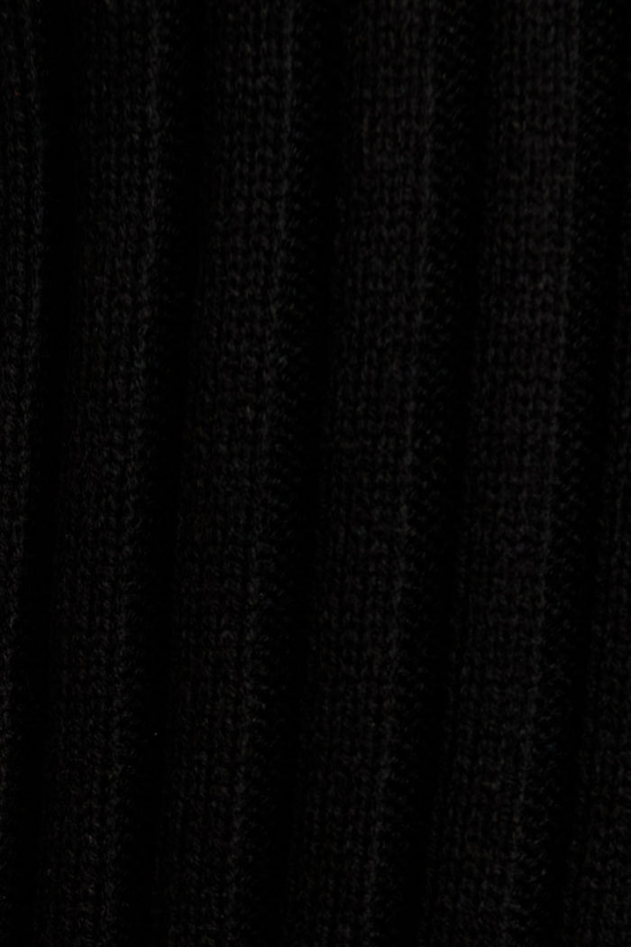 Sculpted Knit in Black fabric