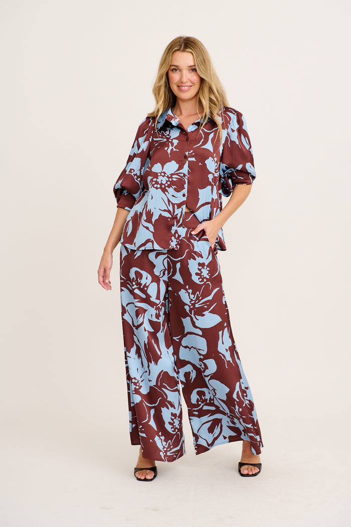 Groovy Pant in Chocolate with Blue Print full length