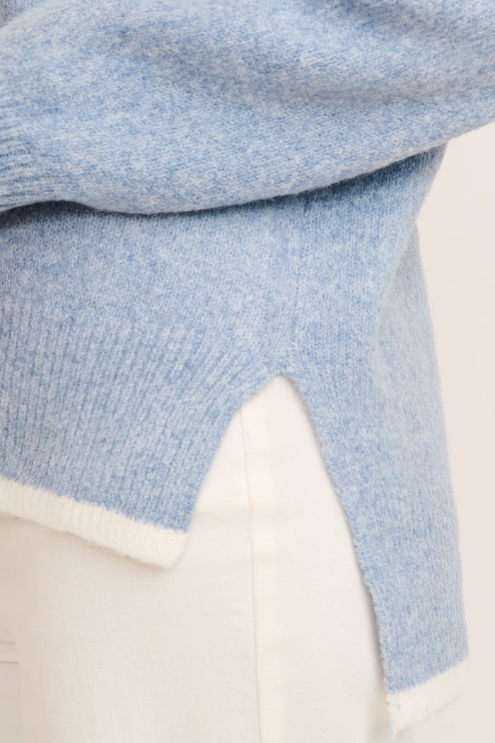 Morning Mist Knit in Blue with Cream Trim Wool Blend detail