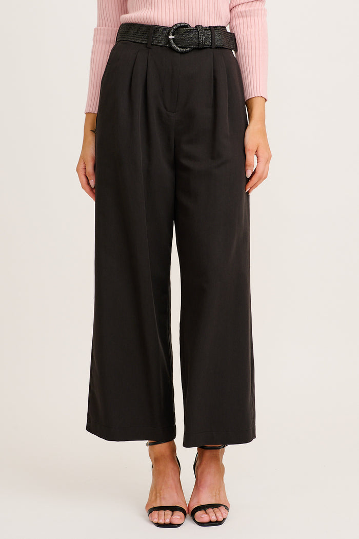 Lyla Pants in Black front