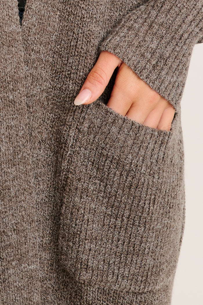 Cuddle Cloud Knit Cardigan in Charcoal Wool Blend detail