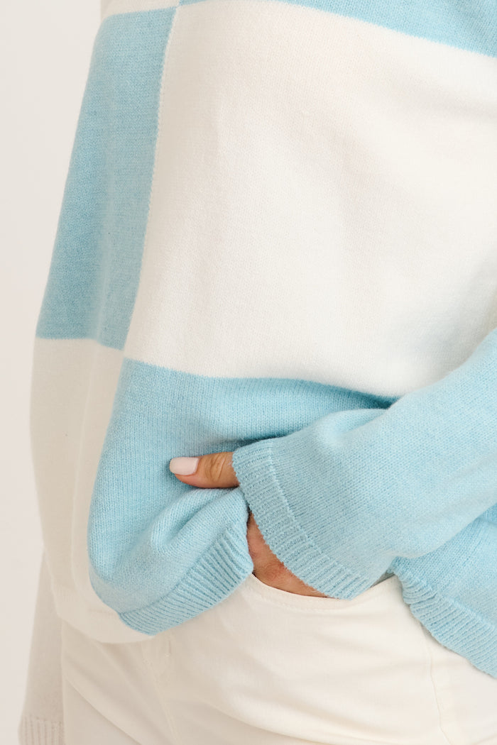 Zipporah Knit in Blue and White Colour Block Cotton Blend detail