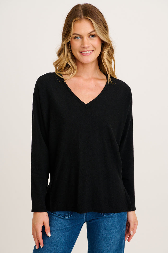 Freja Knit in Black front