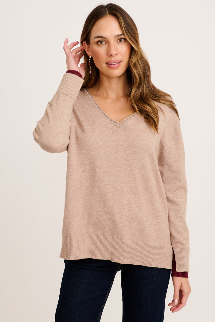 Oleander Knit in Beige front