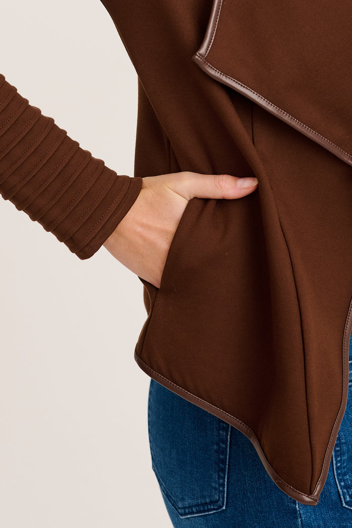 Lyndall Jacket In Chocolate detail