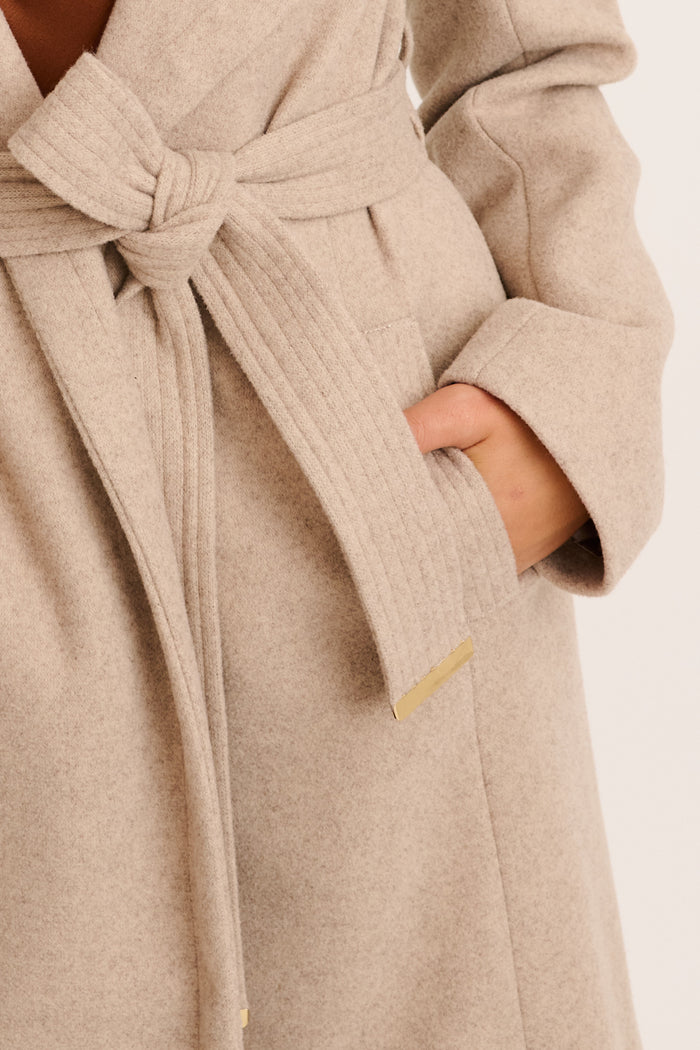 Garcelle Coat in Latte detail