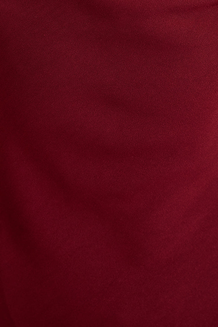Favor Cowl Neck Top in Wine fabric