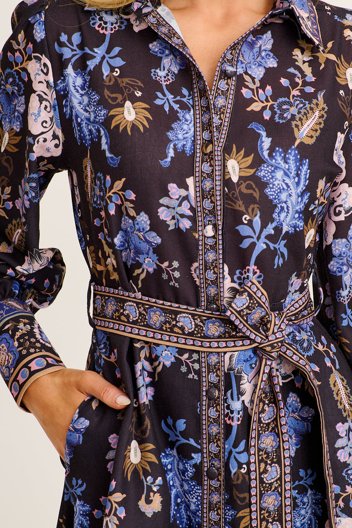 Constanza Maxi Shirt Dress in Multi Navy Print Linen Blend detail