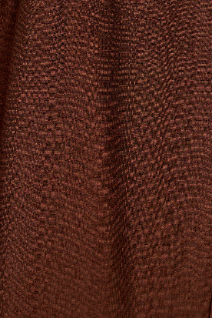 Chocolate Dress close-up