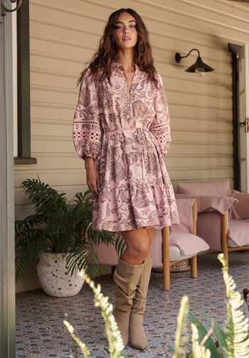 Flattering Women's Dresses for Every Occasion | St Frock Flattering Women's Dresses for Every Occasion | St Frock