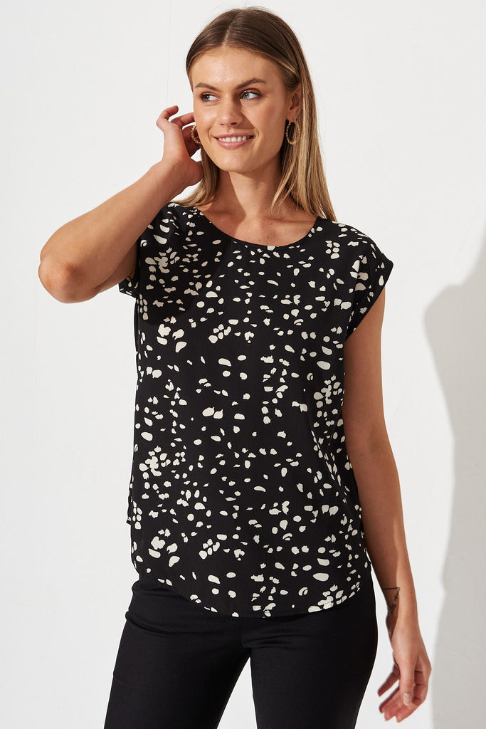 Rejina Top in Black with White Speckle