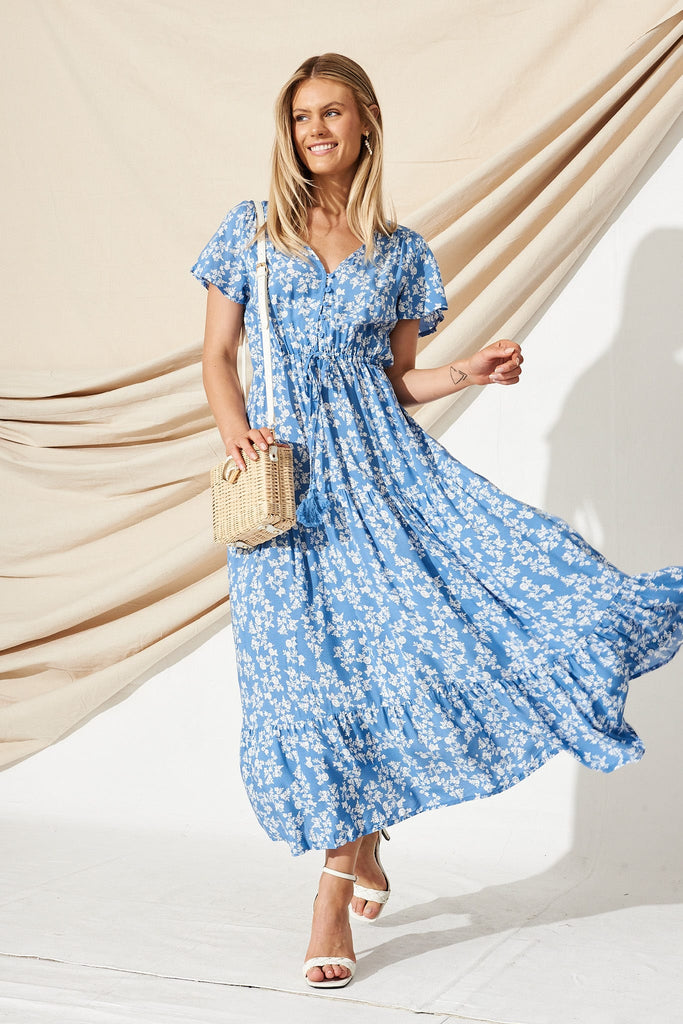 Elxi Maxi Dress In Blue With White Floral